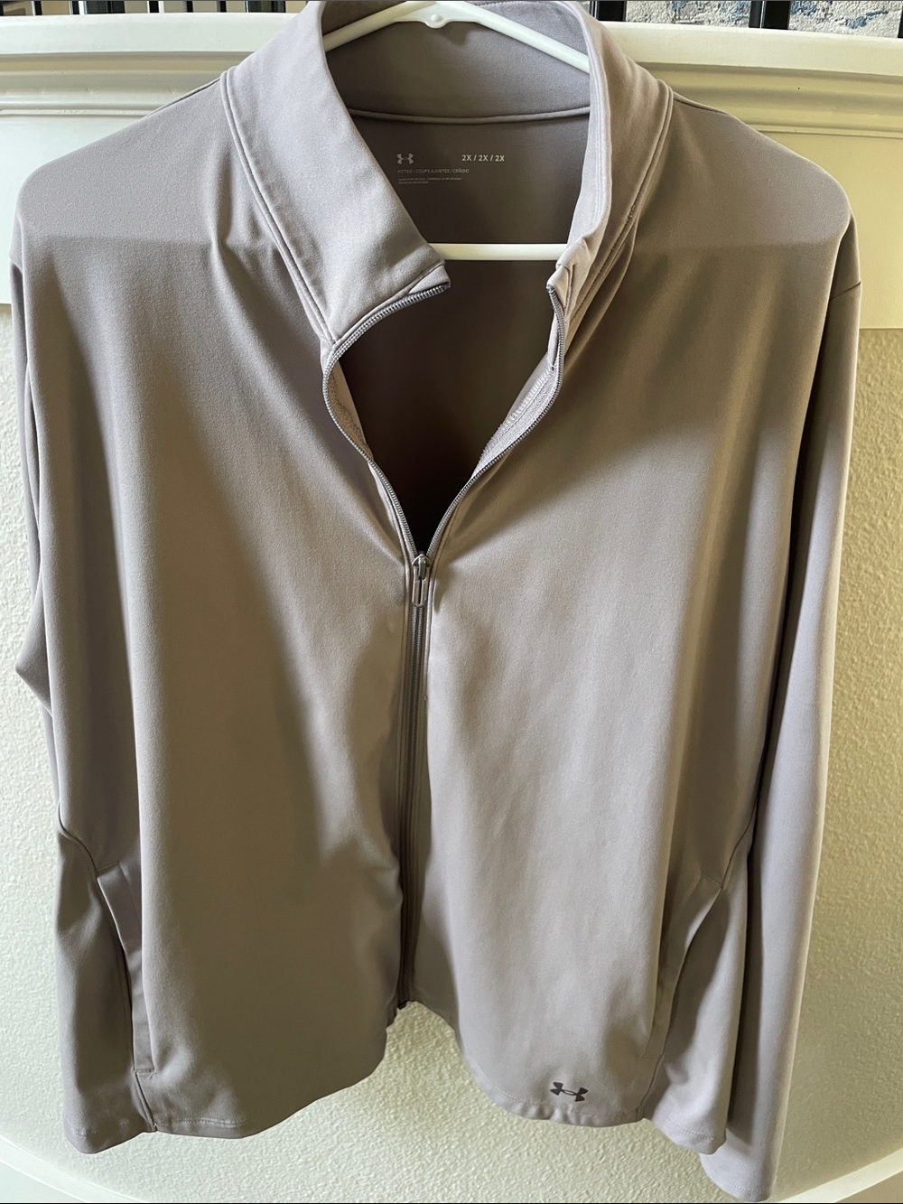 Under Armour Women's Mauve-Taupe Full-Zip Bomber Jacket